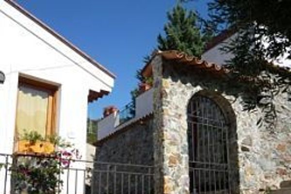 Borgo San Francesco Residence (Gioiosa Marea)